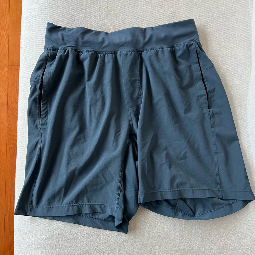 Men’s Lululemon Training Linerless Shorts, Blue, Medium